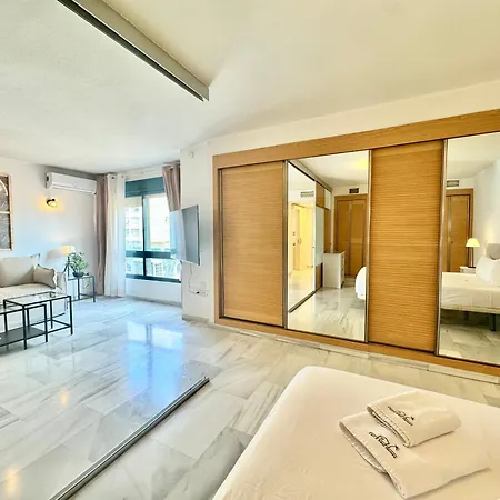 Rs 16 Ii Center Of By Eaw Homes * 마르베야